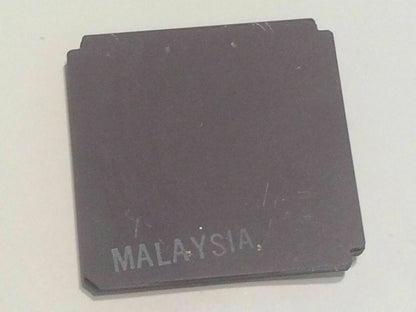 AMD R80186 FLAT PACK GOLD CERAMIC CHIP COLLECTIBLE VINTAGE PROCESSOR fba10a53