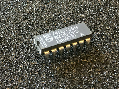 74HCT86N ORIGINAL PHILIPS QUAD EX-OR GATE CHIP UK STOCK x1 fcb27.6