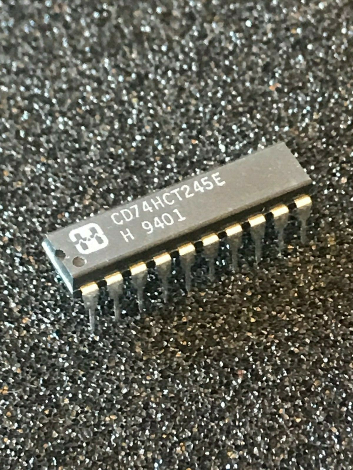 CD74HCT245E ORIGINAL HARRIS OCTAL 3 STATE TRANSCEIVER CHIP UK STOCK x1 fcb16.59