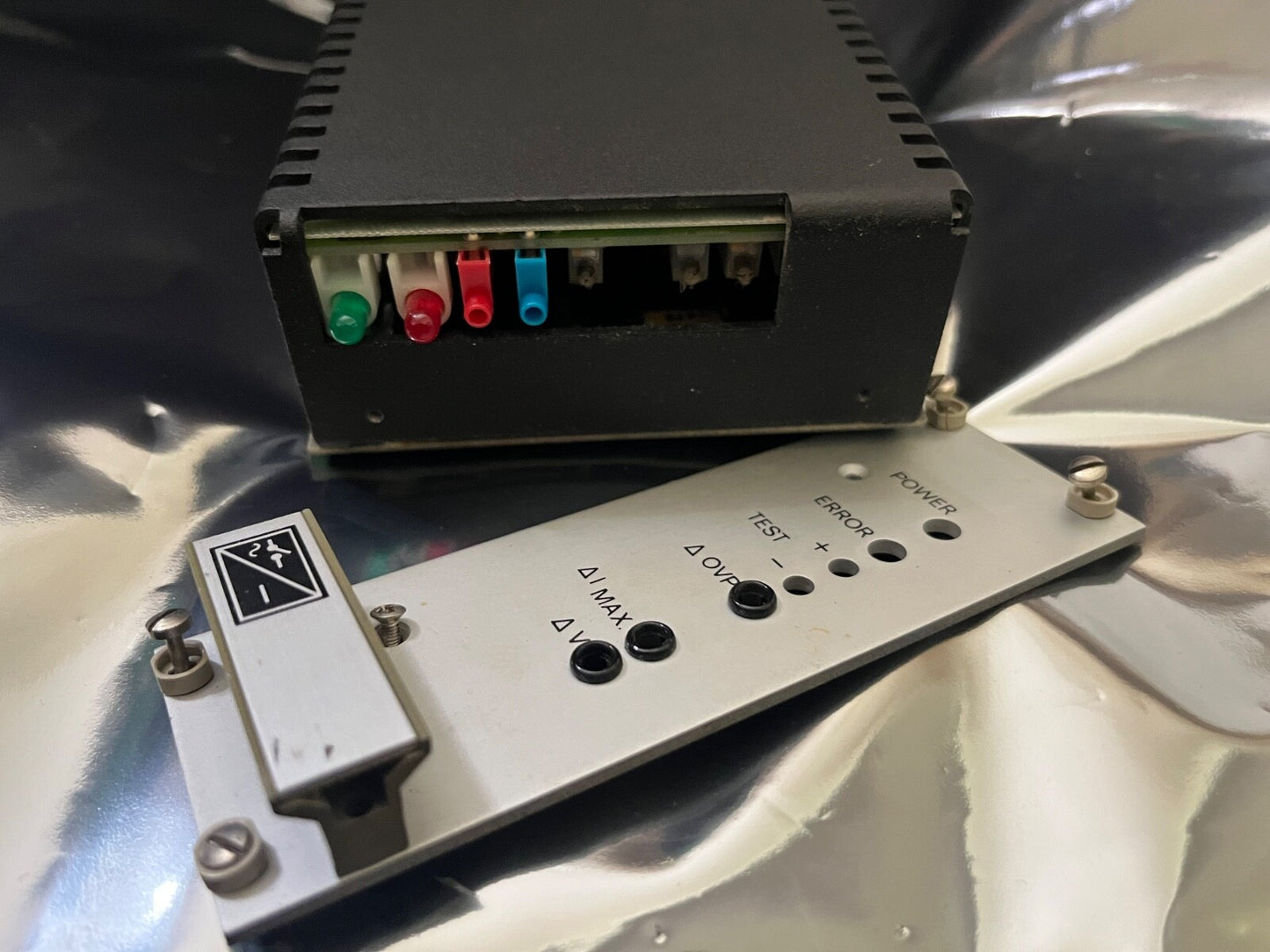 SCHROFF SWITCHPAC 50W TPS 24/2 19" INCH RACK POWER SUPPLY 24V 2A PSU ad2x1