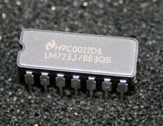 LM723J/883 QS NSC FULL MIL SPEC LM723J VOLTAGE REG SEMICONDUCTOR (x1) bdb36b