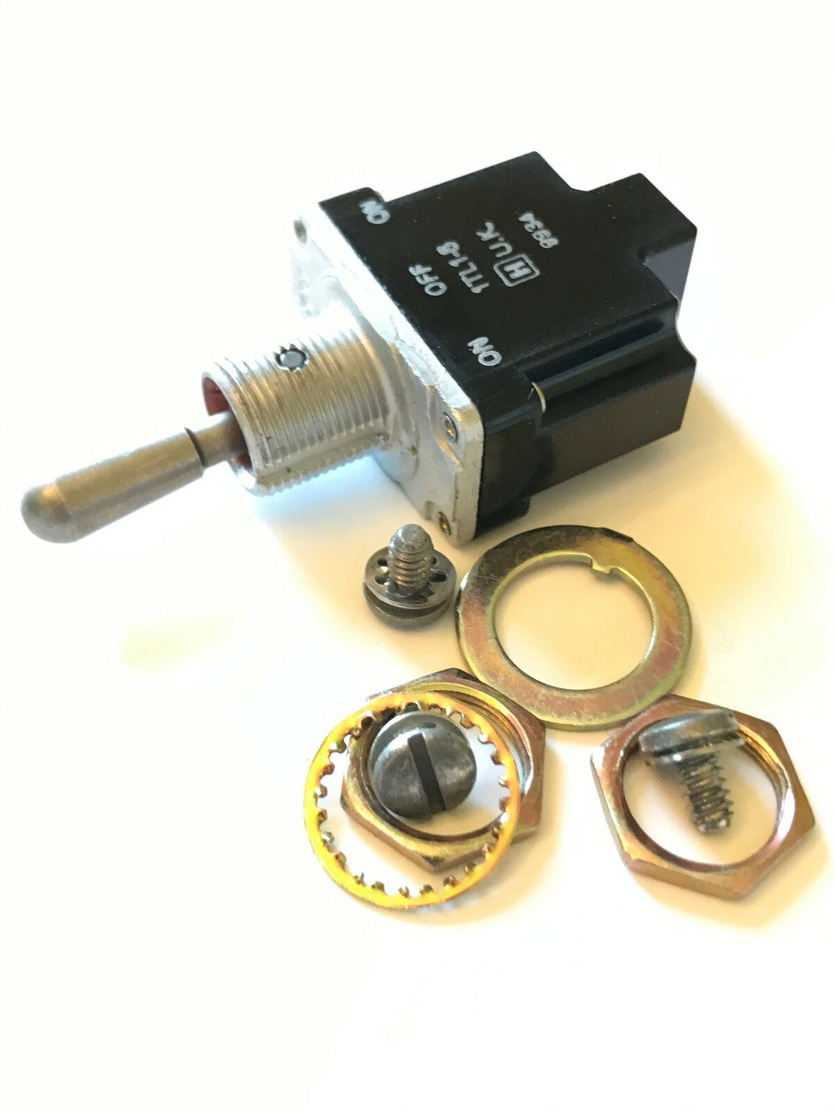 MILITARY SPEC 1 POLE CENTER OFF BIAS SPRING RETURN TOGGLE SWITCH 1TL1-5 ad1J69