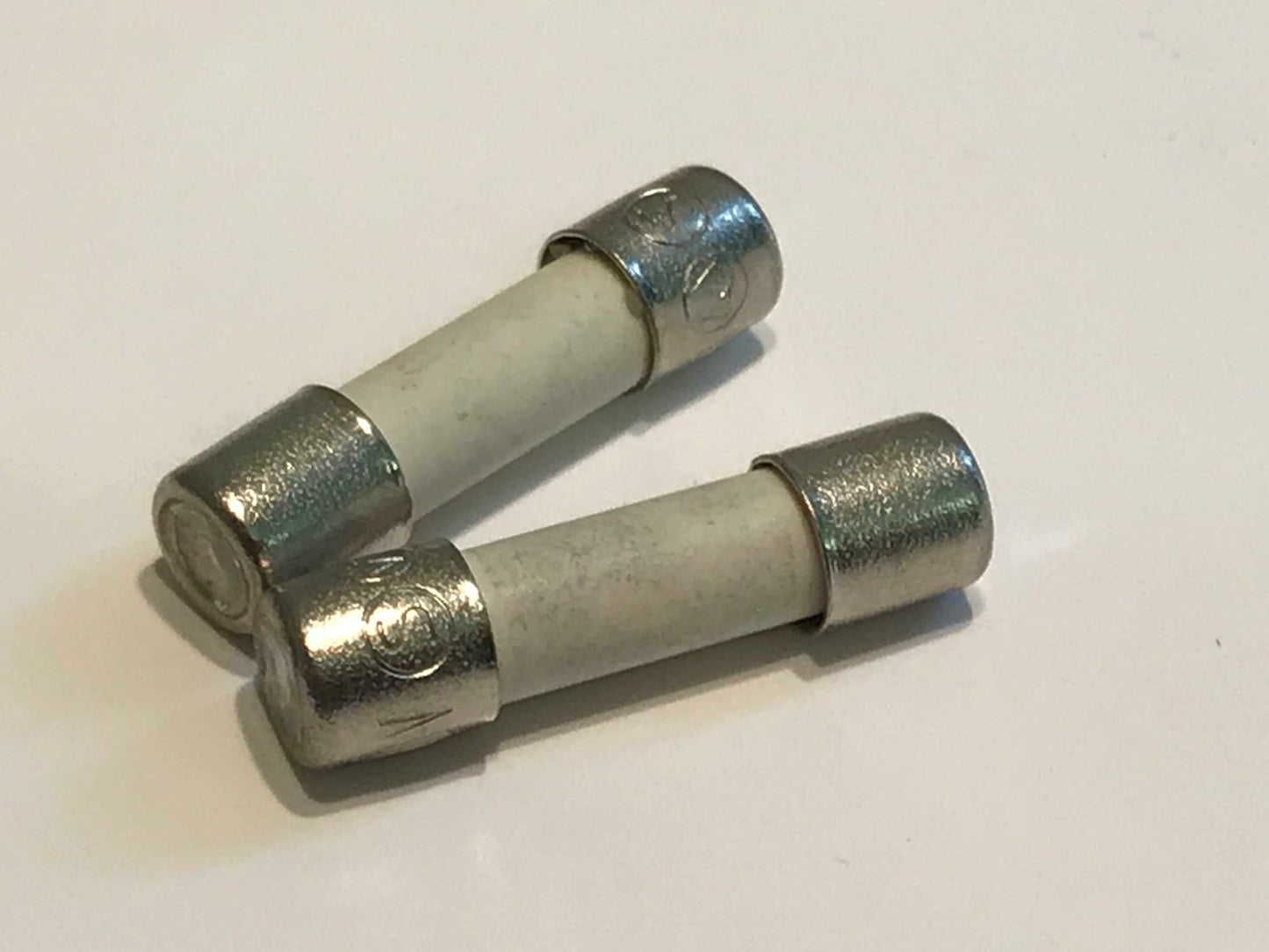 20MM CERAMIC F 50mA FAST BLOW FUSE (x2) bdb36A