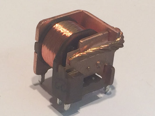 12 - 24V 40A CONTACTS RELAY HEAVY DUTY SIEMENS A1022-C133-V23133 (x1) blb98
