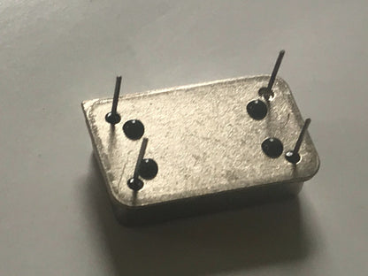 XTAL CRYSTAL OSCILLATOR 4 PIN 14 PIN DIL SIZE OLD STYLE ALL FREQUENCIES faa13