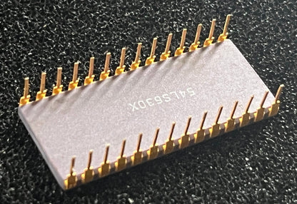 SN74LS630JD COLLECTIBLE CERAMIC GOLD TEXAS INSTRUMENTS CHIP IC. fcb28.17
