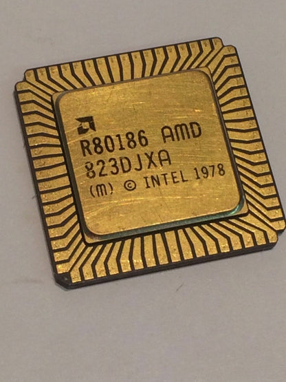 AMD R80186 FLAT PACK GOLD CERAMIC CHIP COLLECTIBLE VINTAGE PROCESSOR fba10a59