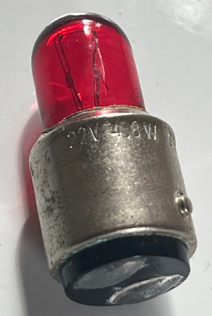 22 VOLT 4.8 WATT SBC BULB MILITARY 995-2528 VINTAGE LAMP BULB RED FD6A3