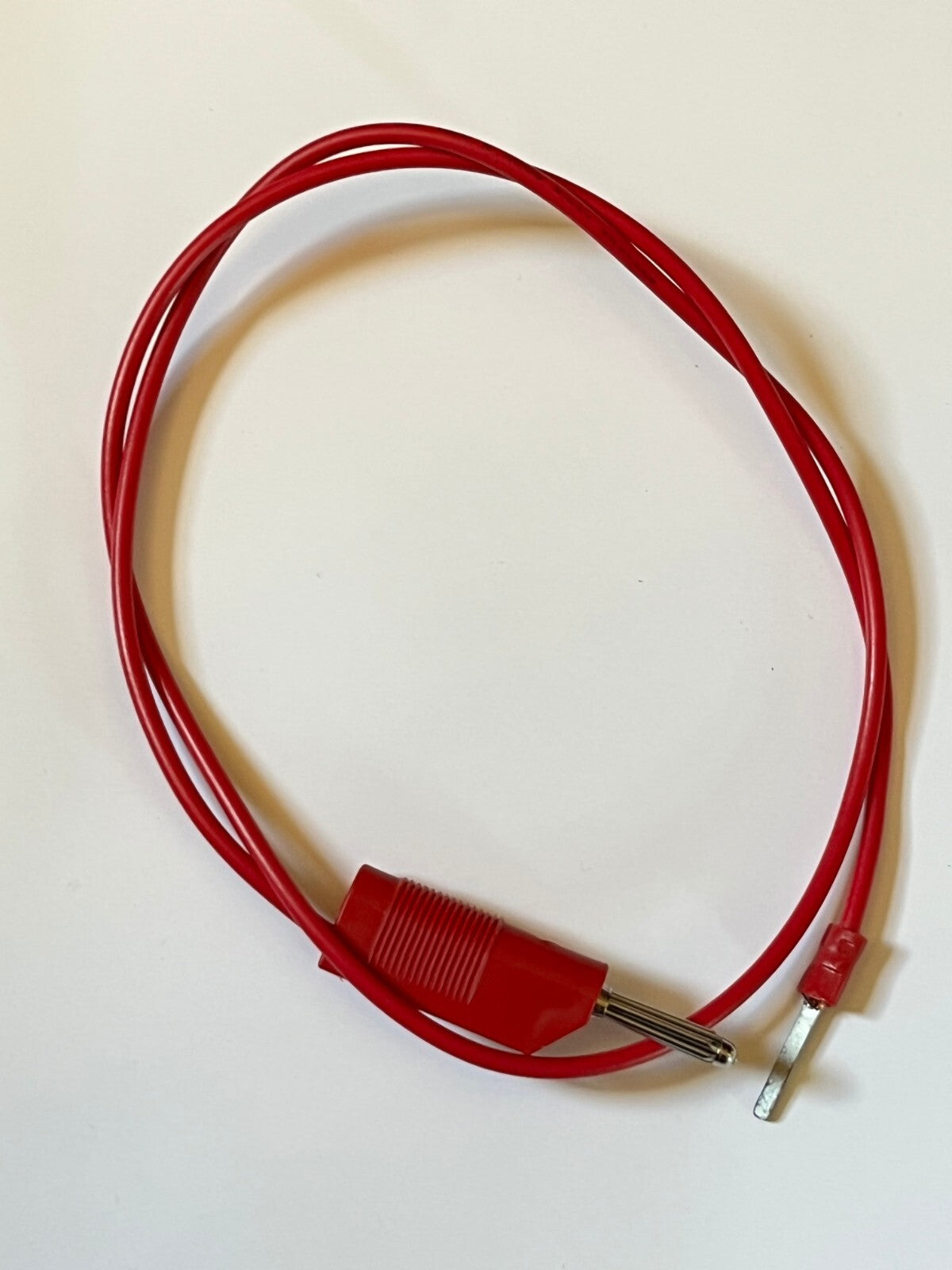 HIRSCHMANN PREMIUM QUALITY RED 4MM STACKABLE PLUG ON 65CM OF WIRE ad1*27