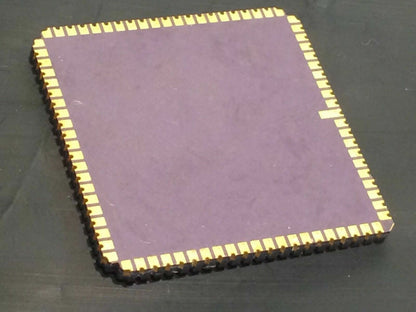 COLLECTORS CHIP SCX6225PRB/E5 PURPLE CERAMIC FLAT PACK NSC IC fd1L44