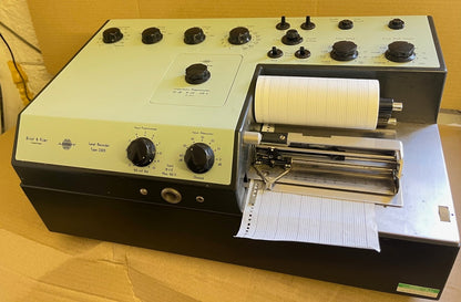 BRUEL & KJAER 2305 LEVEL CHART RECORDER WITH ZR-0005 LOG POTENTIOMETER