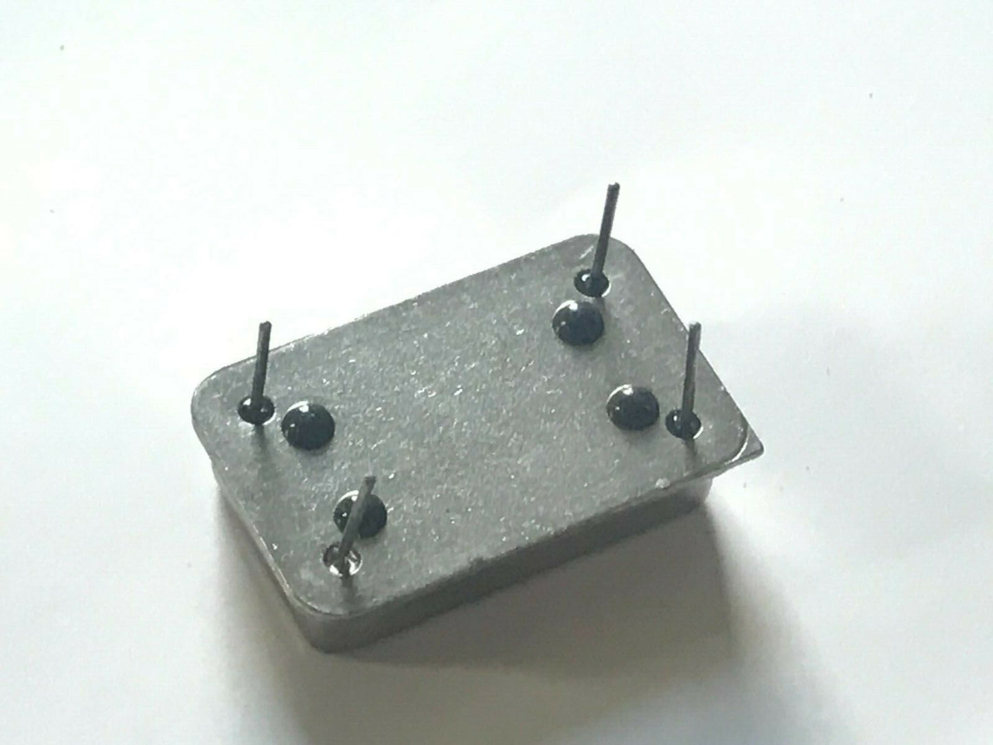 XTAL CRYSTAL OSCILLATOR 4 PIN 14 PIN DIL SIZE OLD STYLE ALL FREQUENCIES faa13