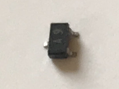 1SS294 ORIGINAL TOSHIBA SURFACE MOUNT SCHOTTKY DIODE MARKED A9 UK STOCK faa~2M