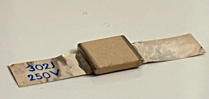 3000pF 250V 5% PORCELAIN WITH SILVER TAB RF POWER CAPACITOR fcb15.37