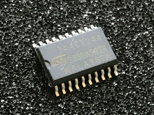 74ACT244 ORIGINAL ST 20 PIN SURFACE MOUNT CHIP SO20 UK STOCK x1 fd6d82