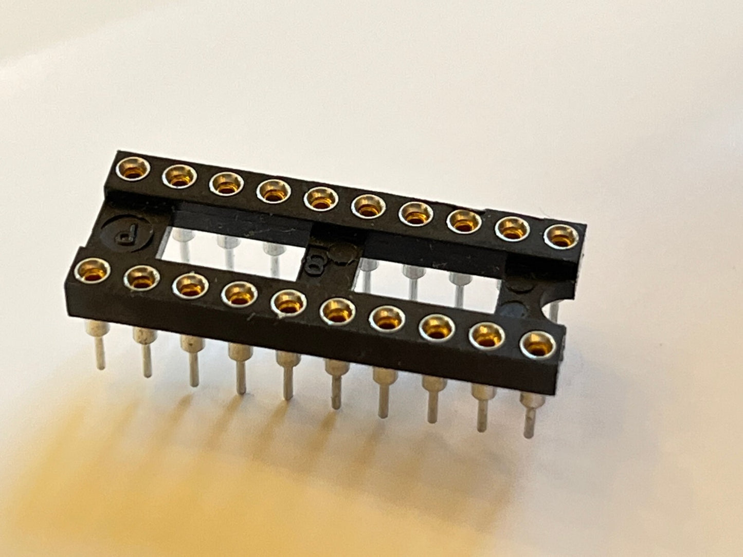 20 WAY DIL TURNED PIN IC SOCKETS (x1) BEST QUALITY bsaoi
