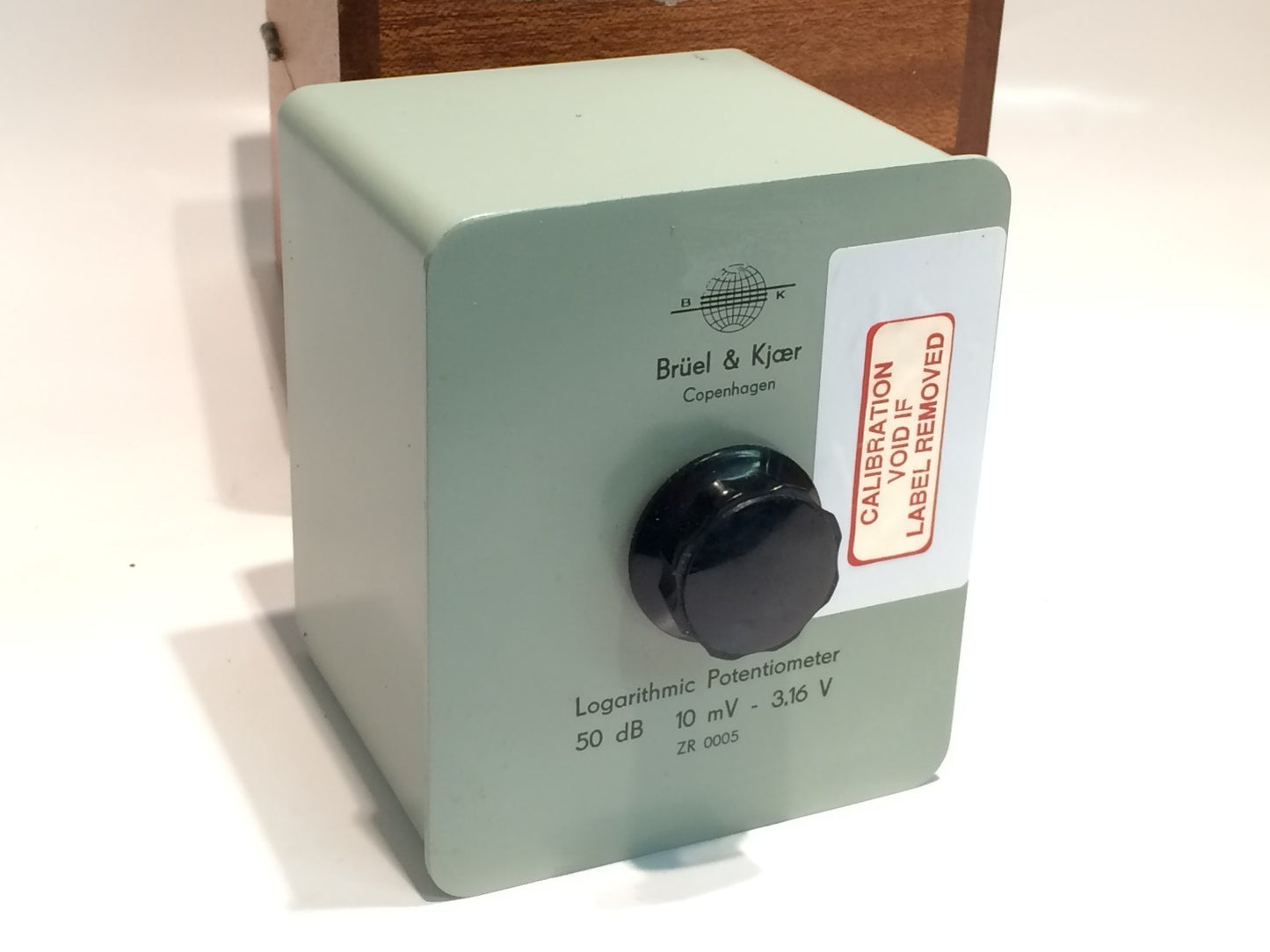 BRUEL & KJAER ZR-0005 LOGARITHMIC POTENTIOMETER 50dB ae1z15