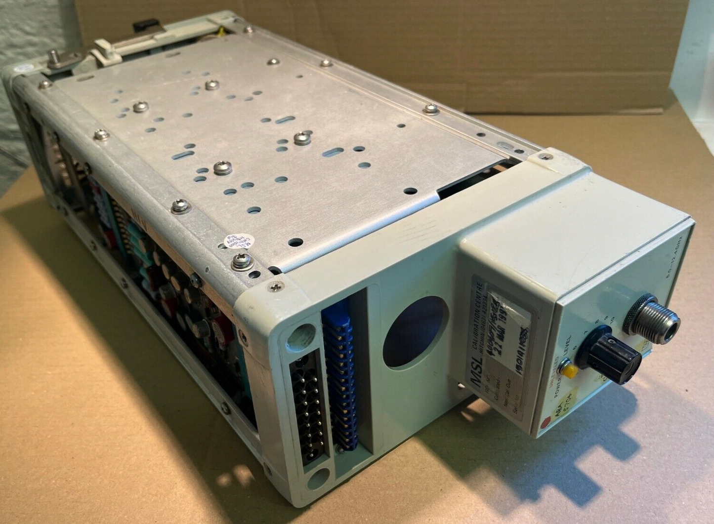 HP 8694B 8.0 - 12.4 GHz Sweep Oscillator RF Plug In fce1e