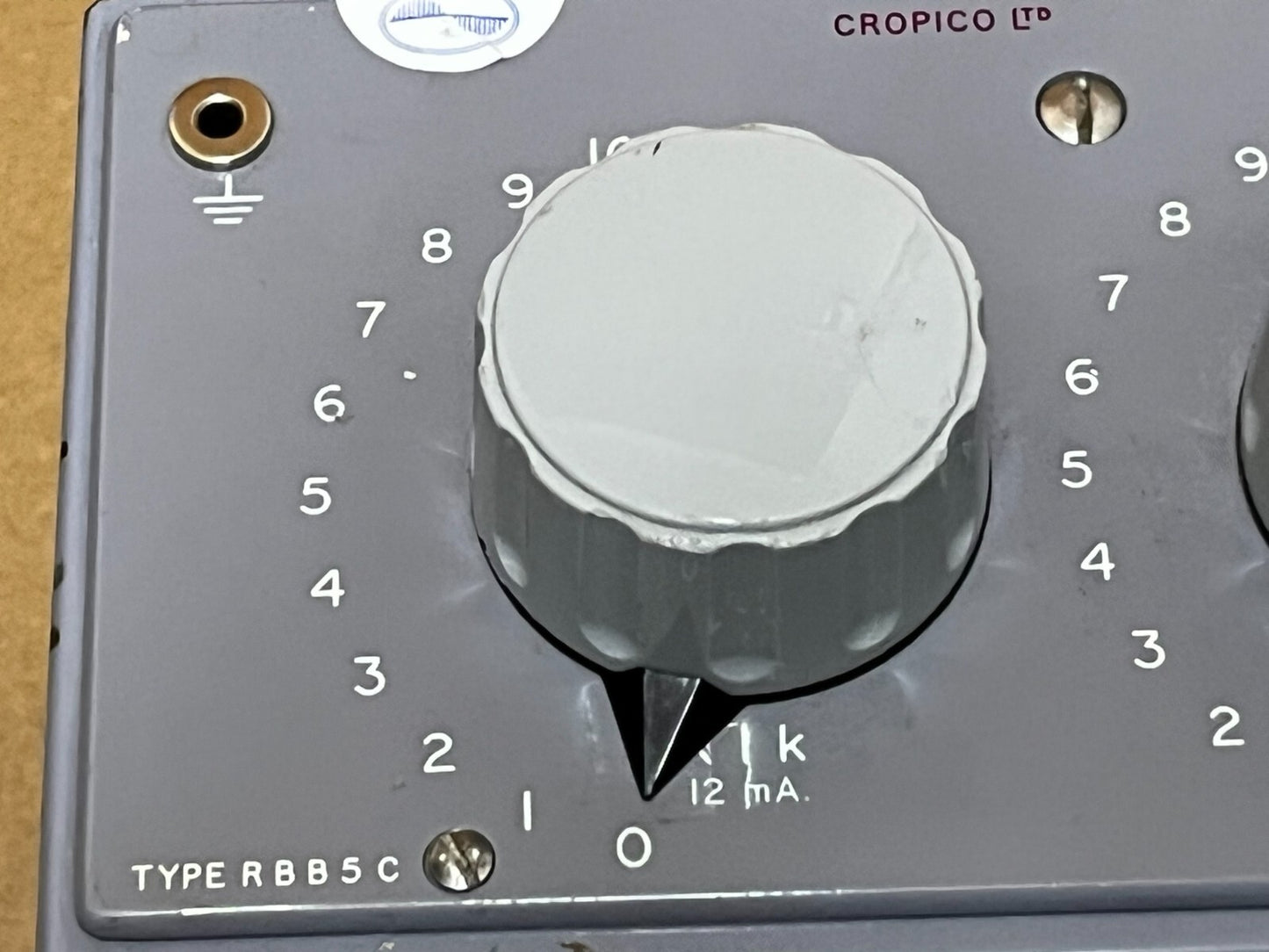 CROPICO PRECISION EXTREME ACCURACY RESISTANCE DECADE BOX 0.1R - 11.1K Ohm ad2~6