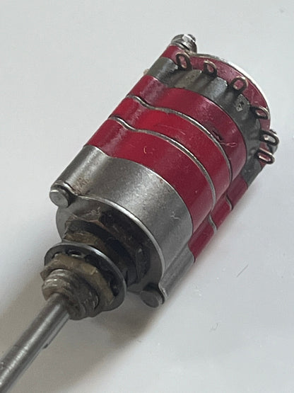 GRAYHILL 10 WAY 1 POLE PULL SHAFT TO MOVE SAFETY MINI ROTARY SWITCH fd1d5