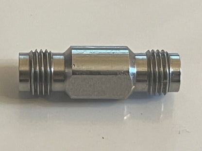 2.4MM FEMALE - 2.4MM FEMALE RF MICROWAVE 50GHZ ADAPTER PREMIUM QUALITY AE1W14