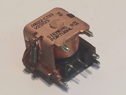 12 - 24V 40A CONTACTS RELAY HEAVY DUTY SIEMENS A1022-C133-V23133 (x1) blb98