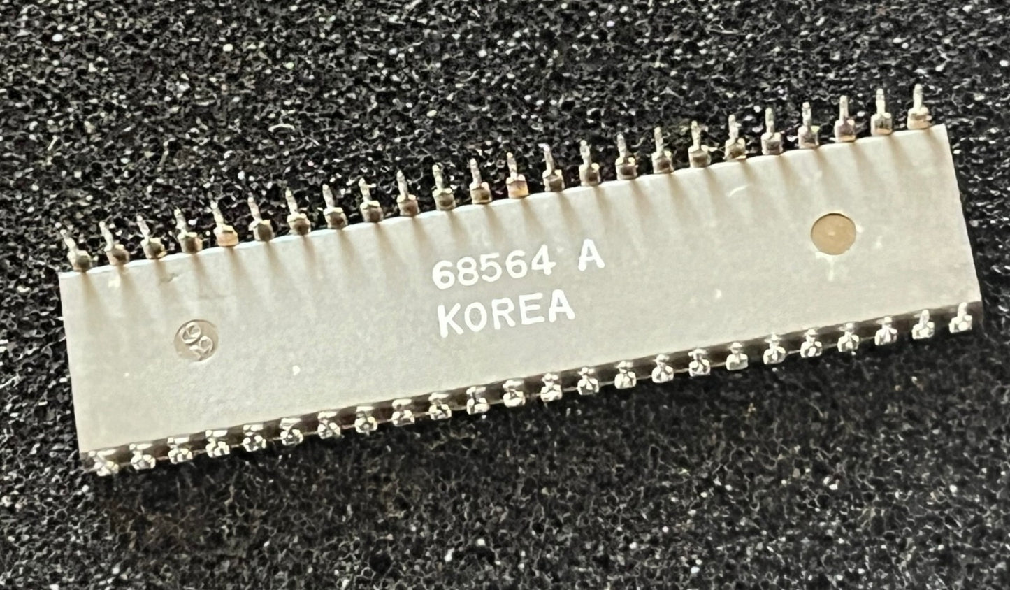 MK68564N-5A MOSTEK SERIAL I/O MICRO CONTROLLER UK STOCK (x1) fcb20.28
