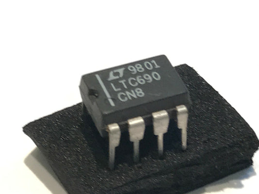ORIGINAL LINEAR TECH LTC690CN8 8 PIN DIL SUPERVISORY CHIP UK STOCK x1 fcb15.5