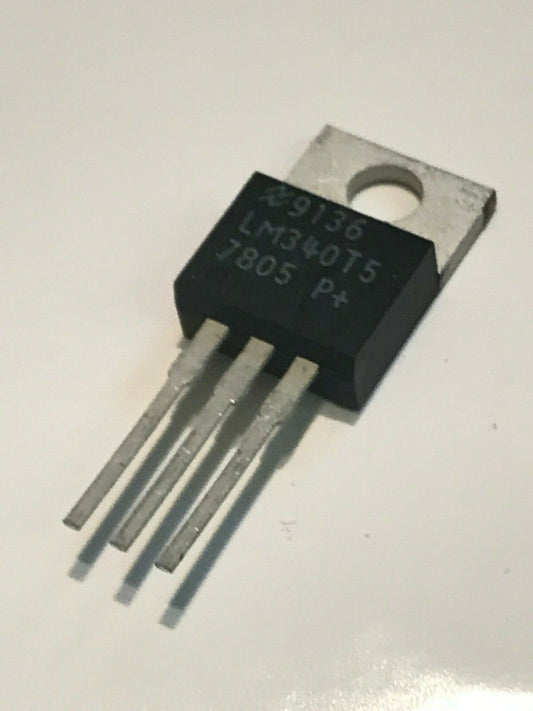 ORIGINAL NSC LM340T5 5V 1A 7805 P+ VOLTAGE REGULATOR x1 bdb29B
