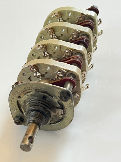 8 POLE 3 WAY CERAMIC ROTARY SWITCH MILITARY SPECIFICATION fbf2C