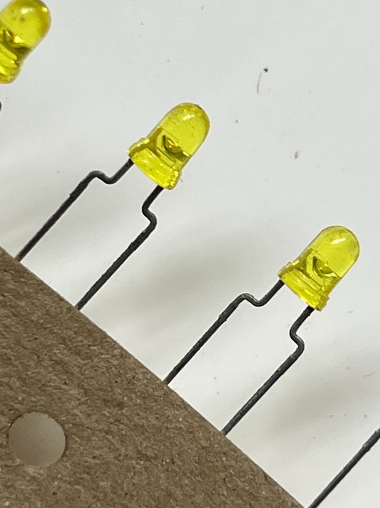 3MM CLEAR YELLOW LED BY KINGSBRIGHT PACK OF 25 fd2h31