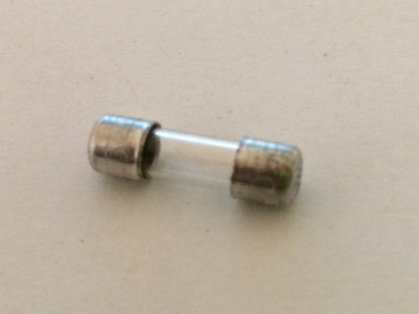 15MM GLASS FUSE VINTAGE BELLING-LEE L562 ALL VALUES FROM DROP DOWN LIST