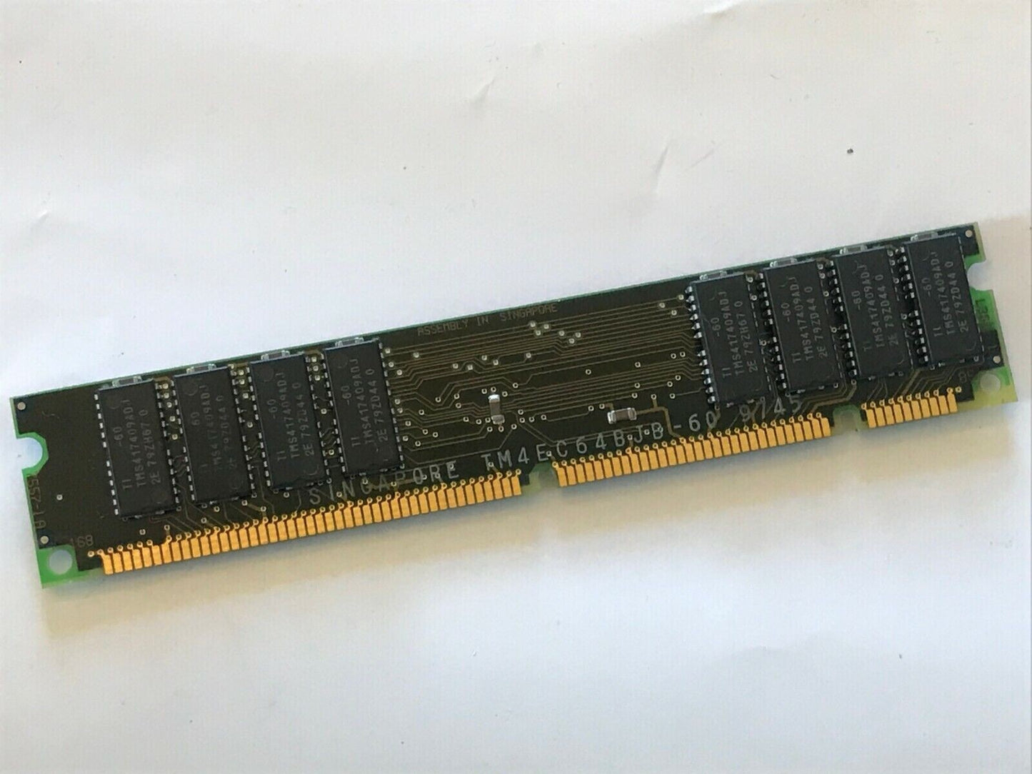 32MB EDO DIMM 168-pin 3.3V 60NS BUFFERED TM4EC64BJB-60 TEXAS INST. fcb10.31