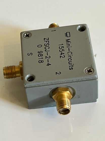 MINI-CIRCUITS ZFSCJ-2-4 SMA 2 WAY POWER SPLITTER / COMBINER 1000MHz AE1W41