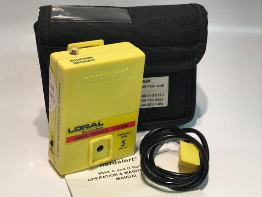 LORAL NARDALERT 8841C-05 PERSONAL MICROWAVE RADIATION ALERT & EAR PIECE fbe3L