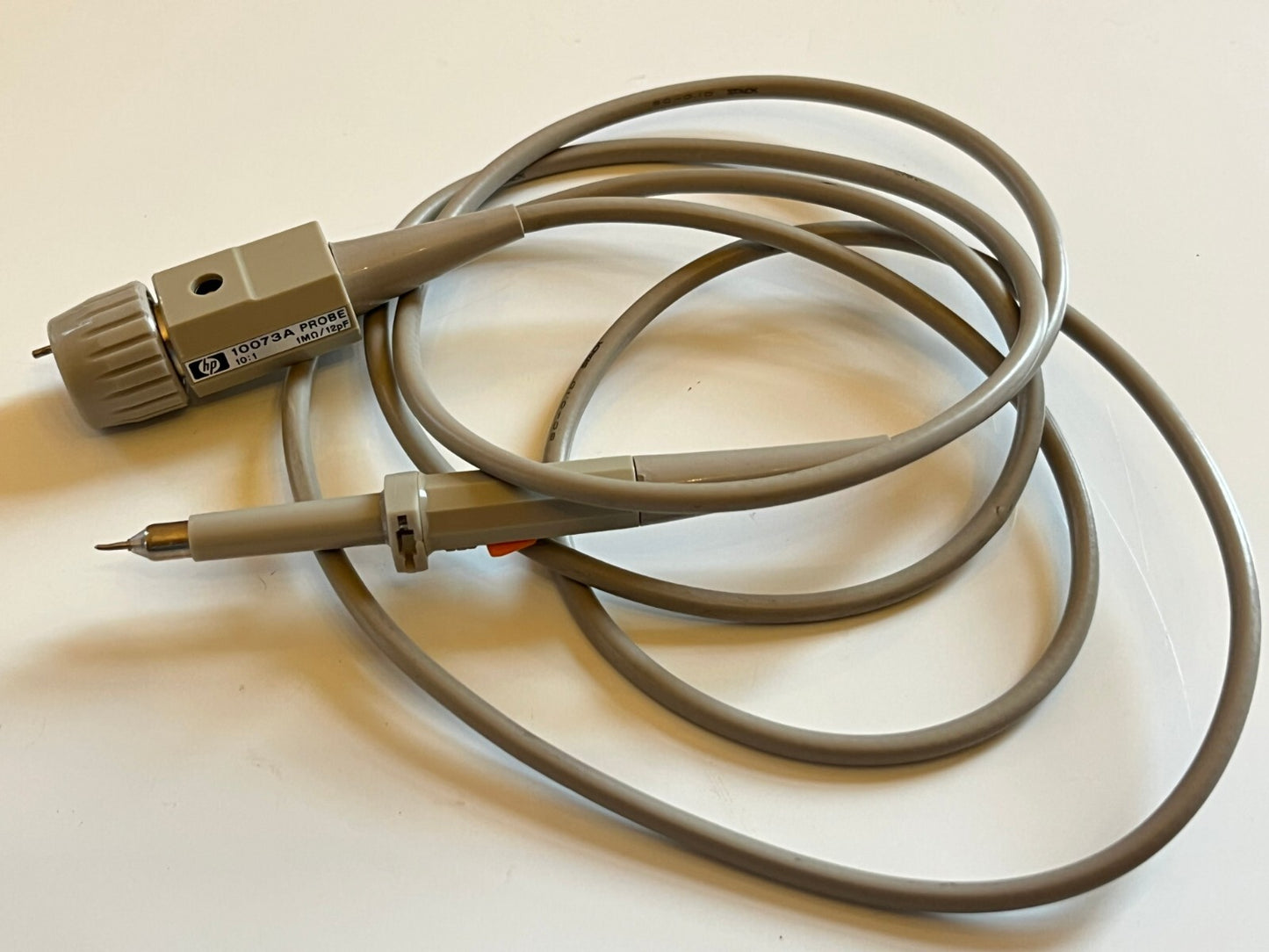 HP 10073A PASSIVE SCOPE PROBE 500MHz X10 WITH 1M CABLE AE1W100