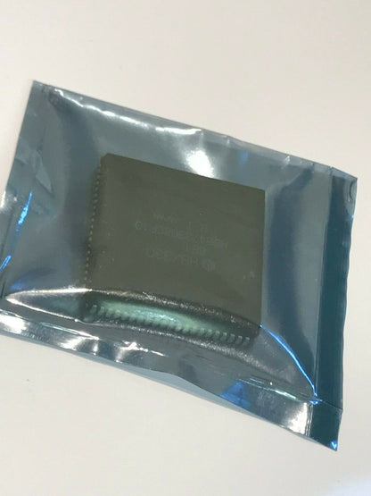 ORIGINAL HITACHI HD6473308CP10 PLCC MCU CHIP UK STOCK x1 fcb15.16