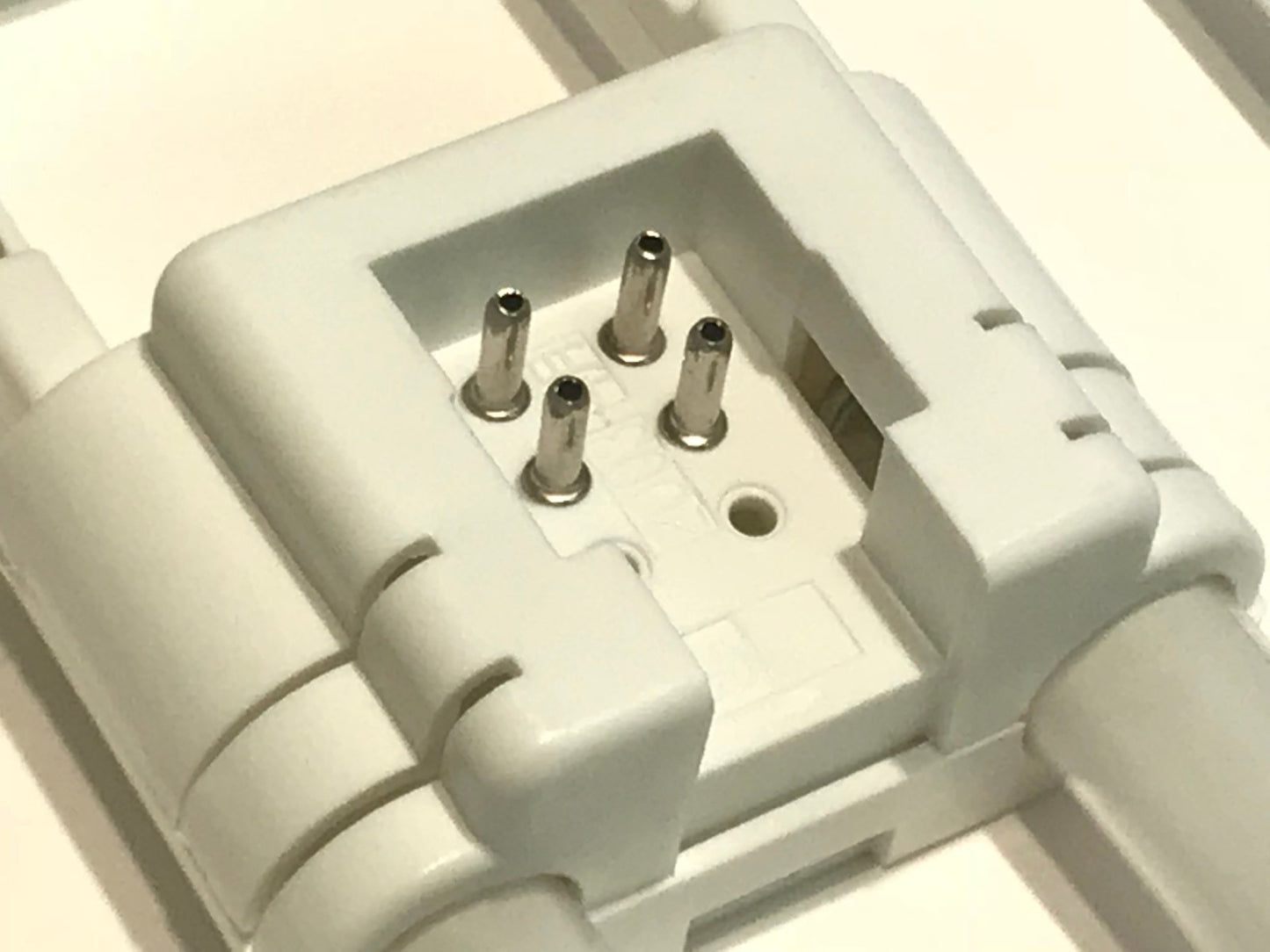 2D Energy Saving Fluorescent Tube Lamp Bulb- 16W 2 Pin Or 4 Pin Warm or Cool