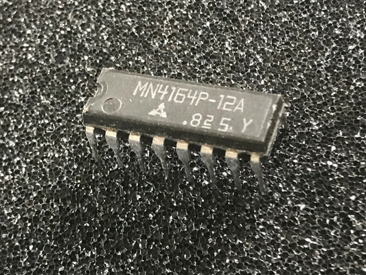 ORIGINAL MN4164P-12A MITSUBISHI DRAM CHIP UK STOCK x1 fcb16.5