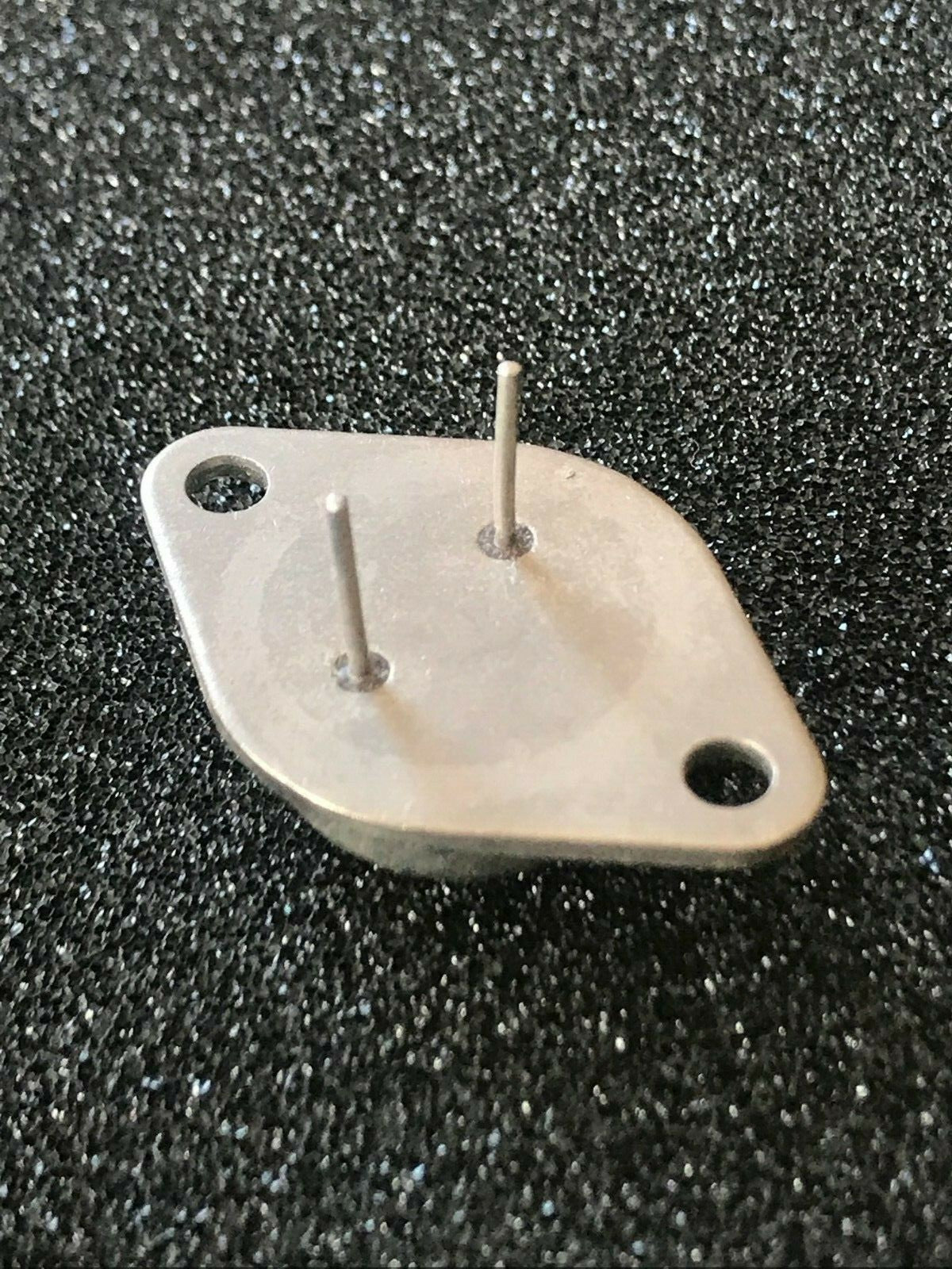 LT1086MK ORIGINAL LINEAR TECHNOLOGY TO3 METAL VOLT REG UK STOCK x1 fcb16.77