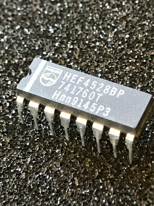 HEF4528BP ORIGINAL PHILIPS DUAL MONOSTABLE MULTIVIBRATOR CHIP UK STOCK x1 fd6d71
