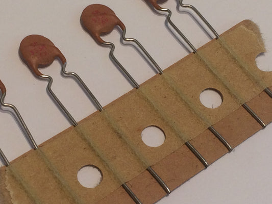 33000pF 16V .033uF MURATA DISC CERAMIC CAPACITOR (x8) fbd4b7
