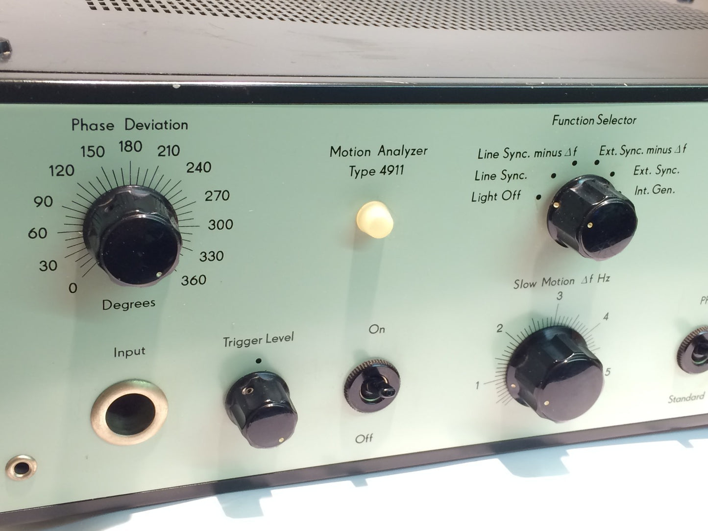 BRUEL & KJAER 4911 MOTION ANALYSER fce2f