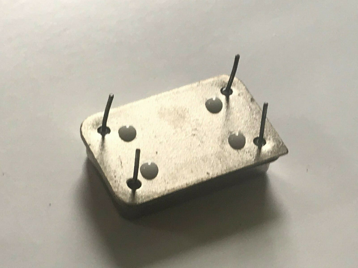 XTAL CRYSTAL OSCILLATOR 4 PIN 14 PIN DIL SIZE OLD STYLE ALL FREQUENCIES faa13