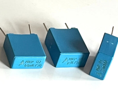 EPCOS B32620 7.5MM RANGE BEST QUALITY MKP CAPACITORS FROM DROP DOWN LIST FCA12