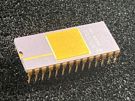 SN74LS630JD COLLECTIBLE CERAMIC GOLD TEXAS INSTRUMENTS CHIP IC. fcb28.17