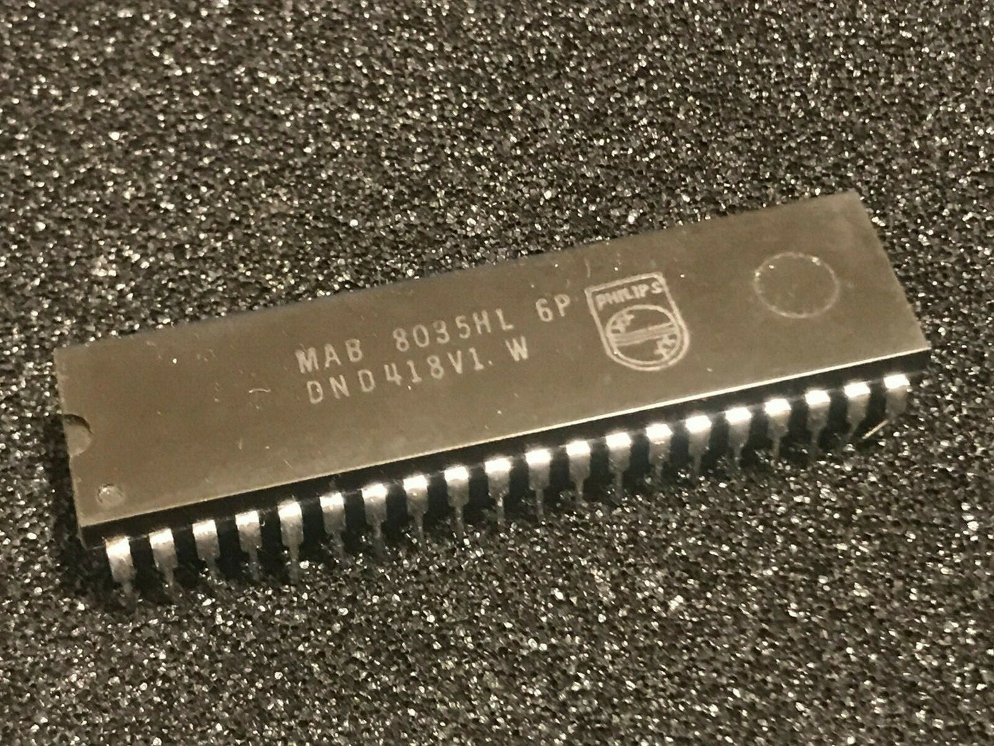 ORIGINAL PHILIPS MAB8035HL-6P 40 PIN DIL CHIP UK STOCK x1 ad1F46C
