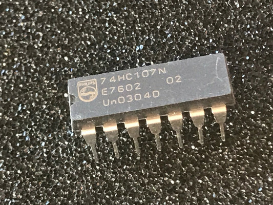 74HC107N ORIGINAL PHILIPS FLIP-FLOP CHIP UK STOCK x1 fcb16.80