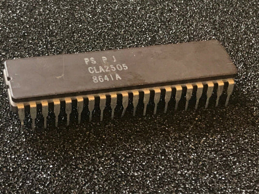COLLECTORS PLESSEY CLA2505 VINTAGE IC CERAMIC CHIP FCB16.7