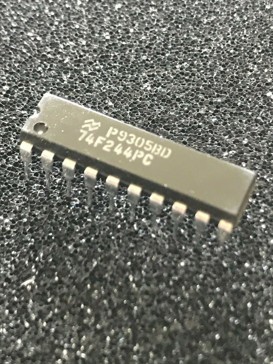 74F244PC ORIGINAL NSC OCTAL 3 STATE TRANSCEIVER CHIP UK STOCK x1 fcb17.18